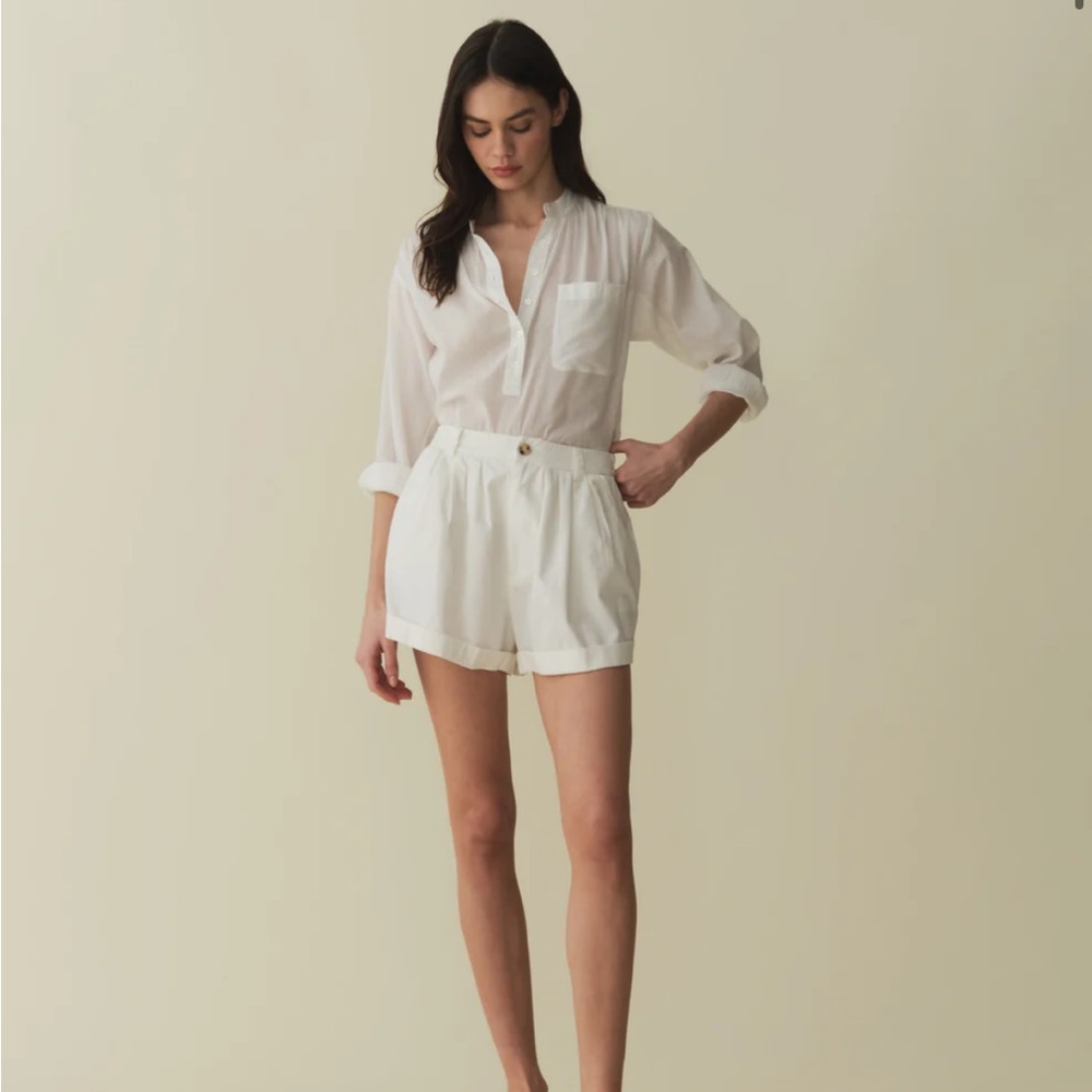 Doen Chic White Button-Up Blouse